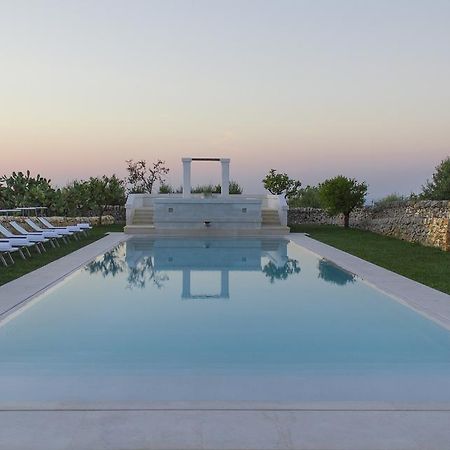 Masseria Corte Degli Asini Монтальбано Номер фото