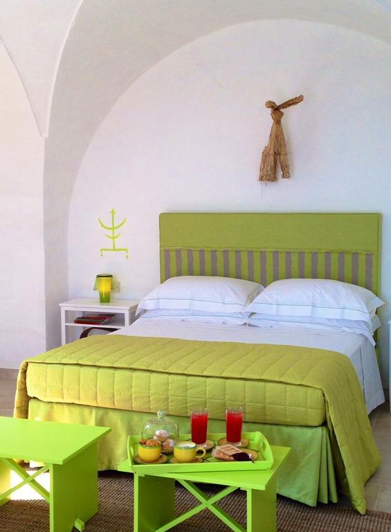 Masseria Corte Degli Asini Монтальбано Номер фото